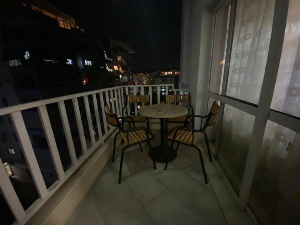 Manka' S Place Apartman Tirana Kültér fotó