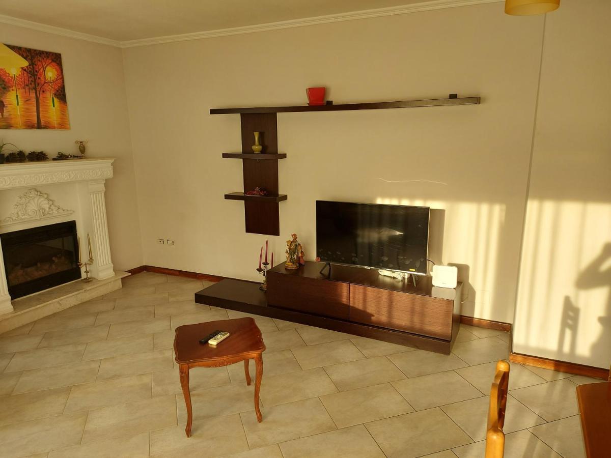 Manka' S Place Apartman Tirana Kültér fotó