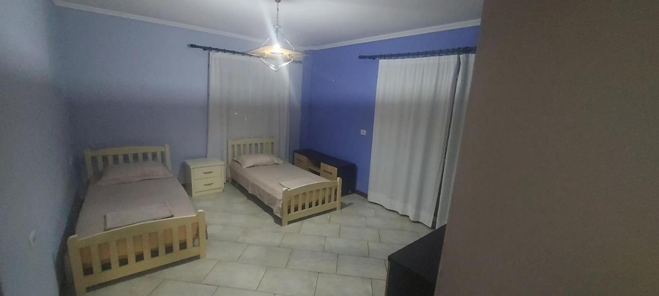 Manka' S Place Apartman Tirana Kültér fotó